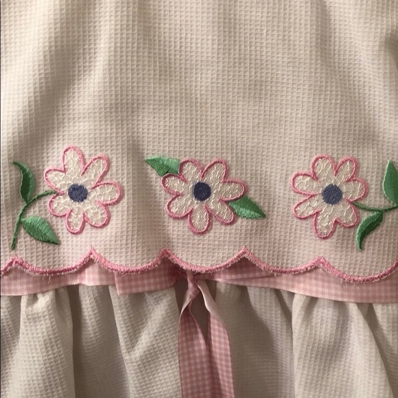 Girls dress - Picture 2 of 4